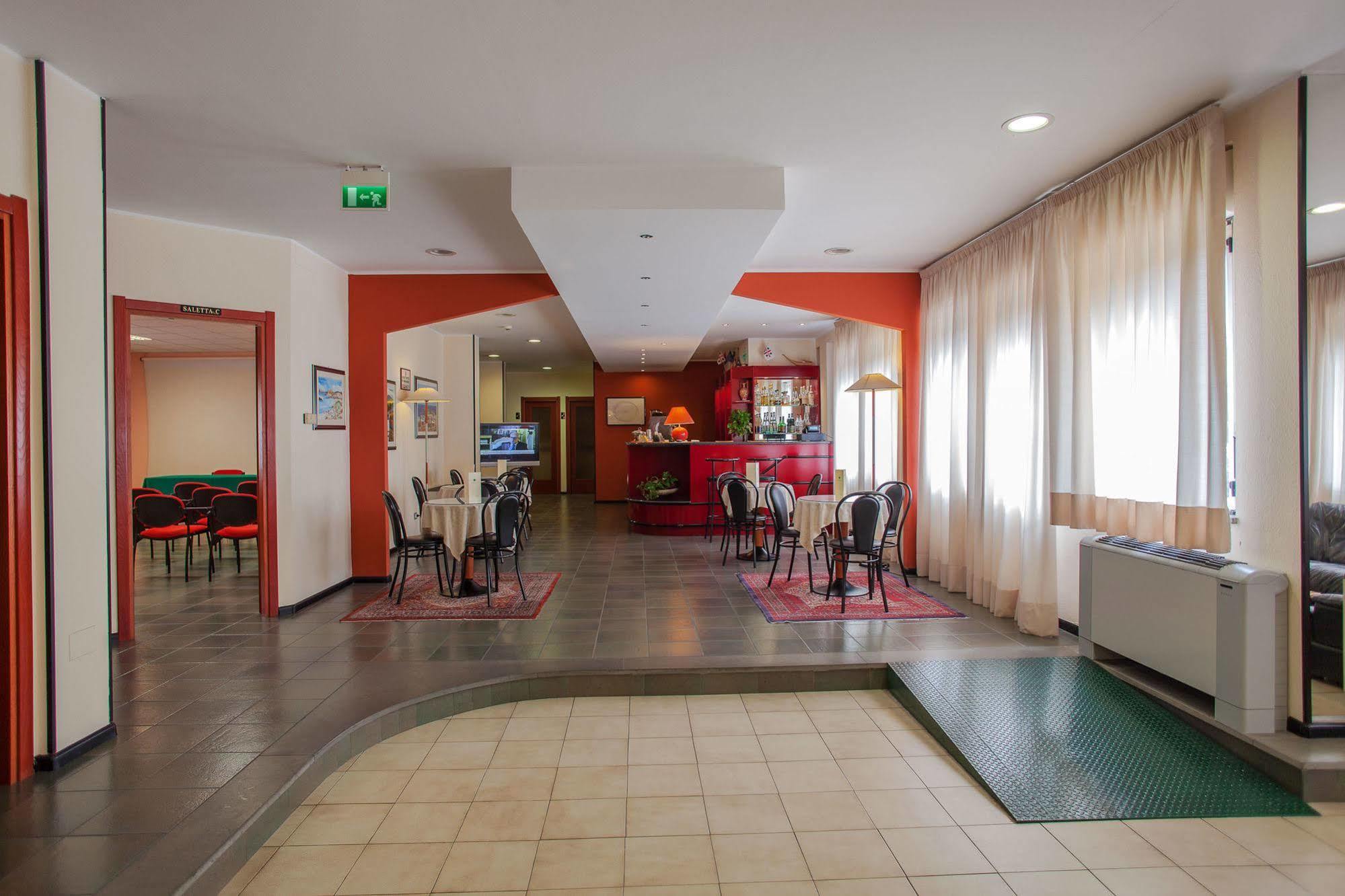 Hotel Quadrifoglio Cagliari Exterior foto